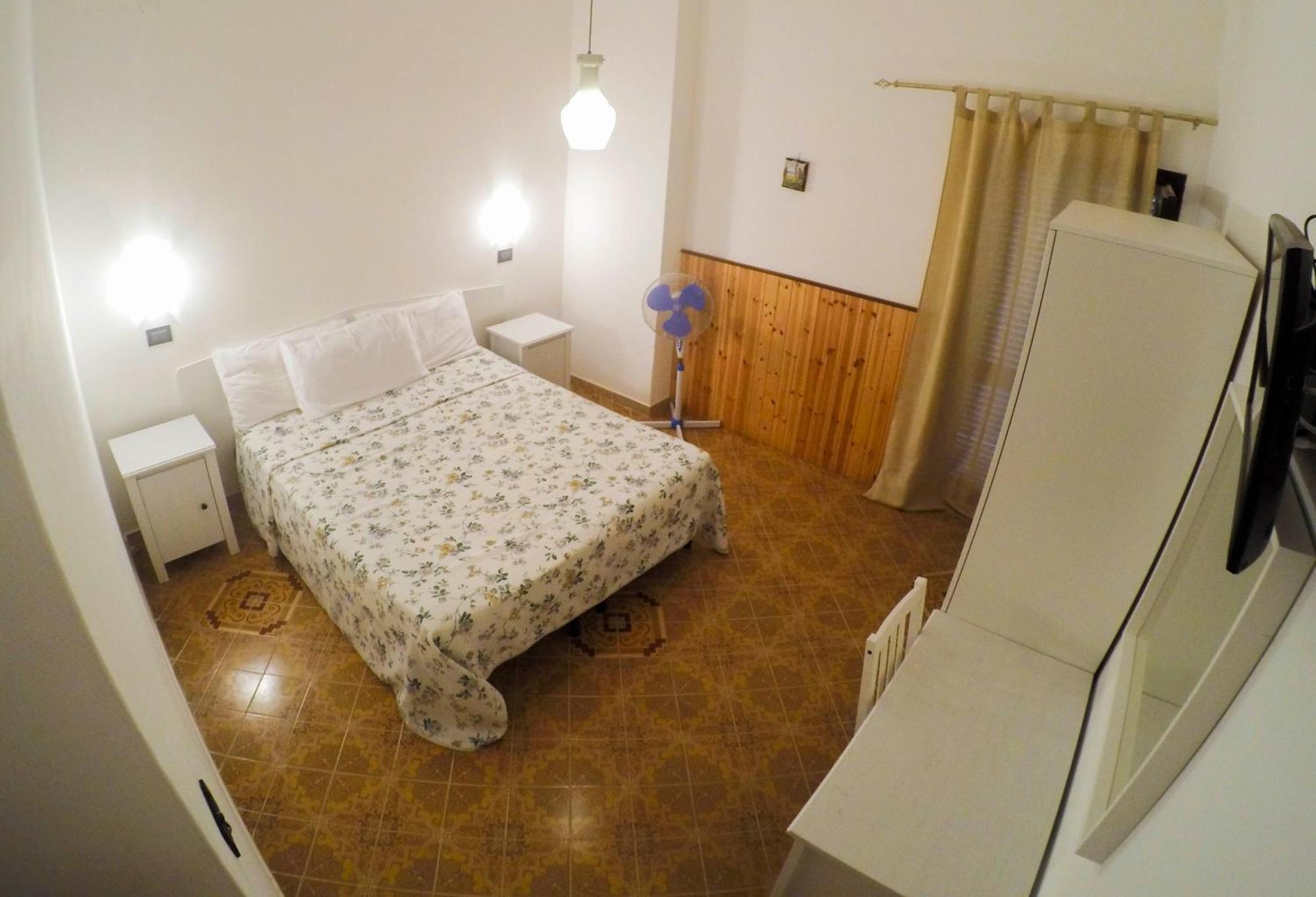 Hotel Angelino バラーノ・ディスキア 部屋 写真